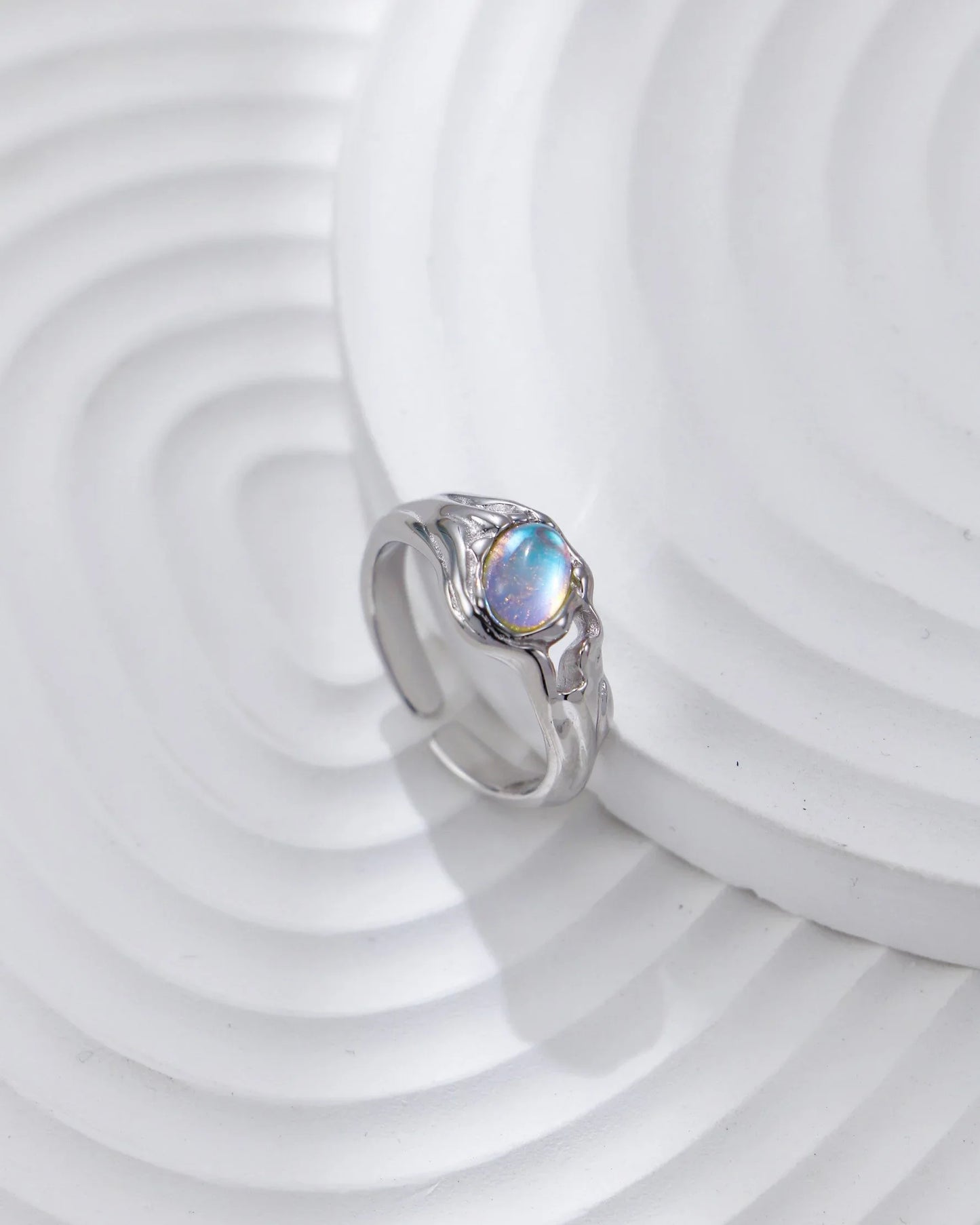 月明かりの夢のリング