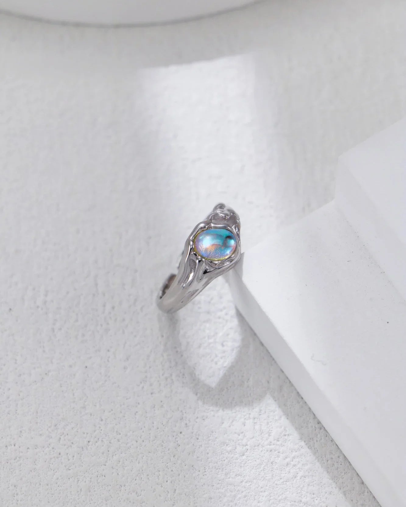 月明かりの夢のリング