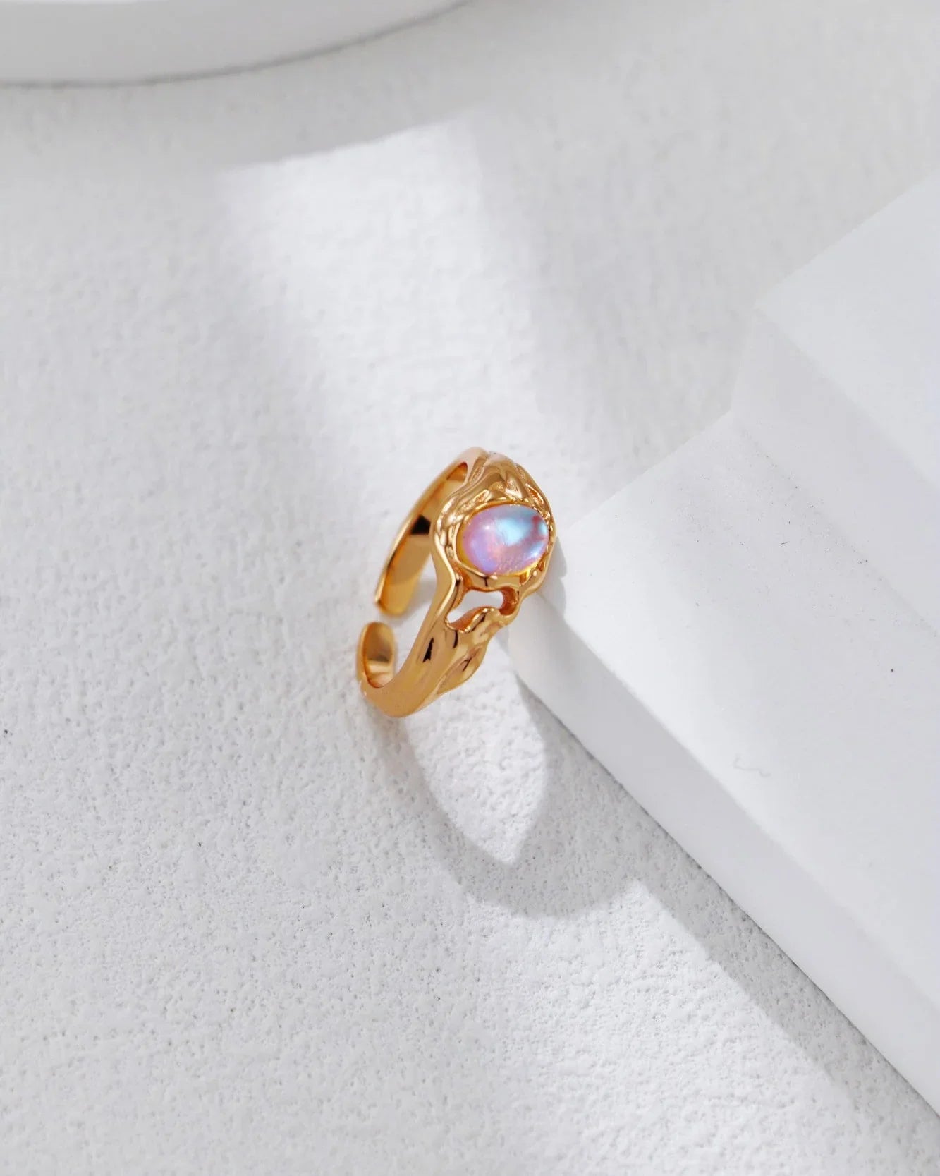 月明かりの夢のリング