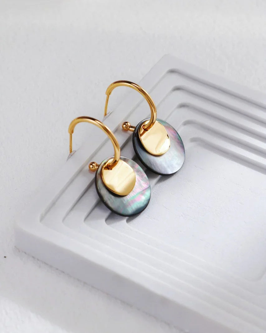 ヴィンテージ ムーンシェル イヤリング